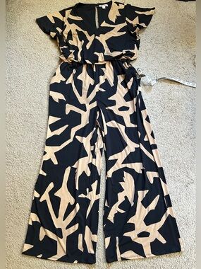 Cato women’s Black and Cream Abstract-Print Wide Leg Jumpsuit side M stretch new